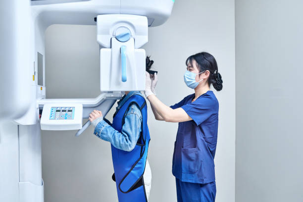 Best Emergency Treatment for Oral Infections in Roaming Shores, OH